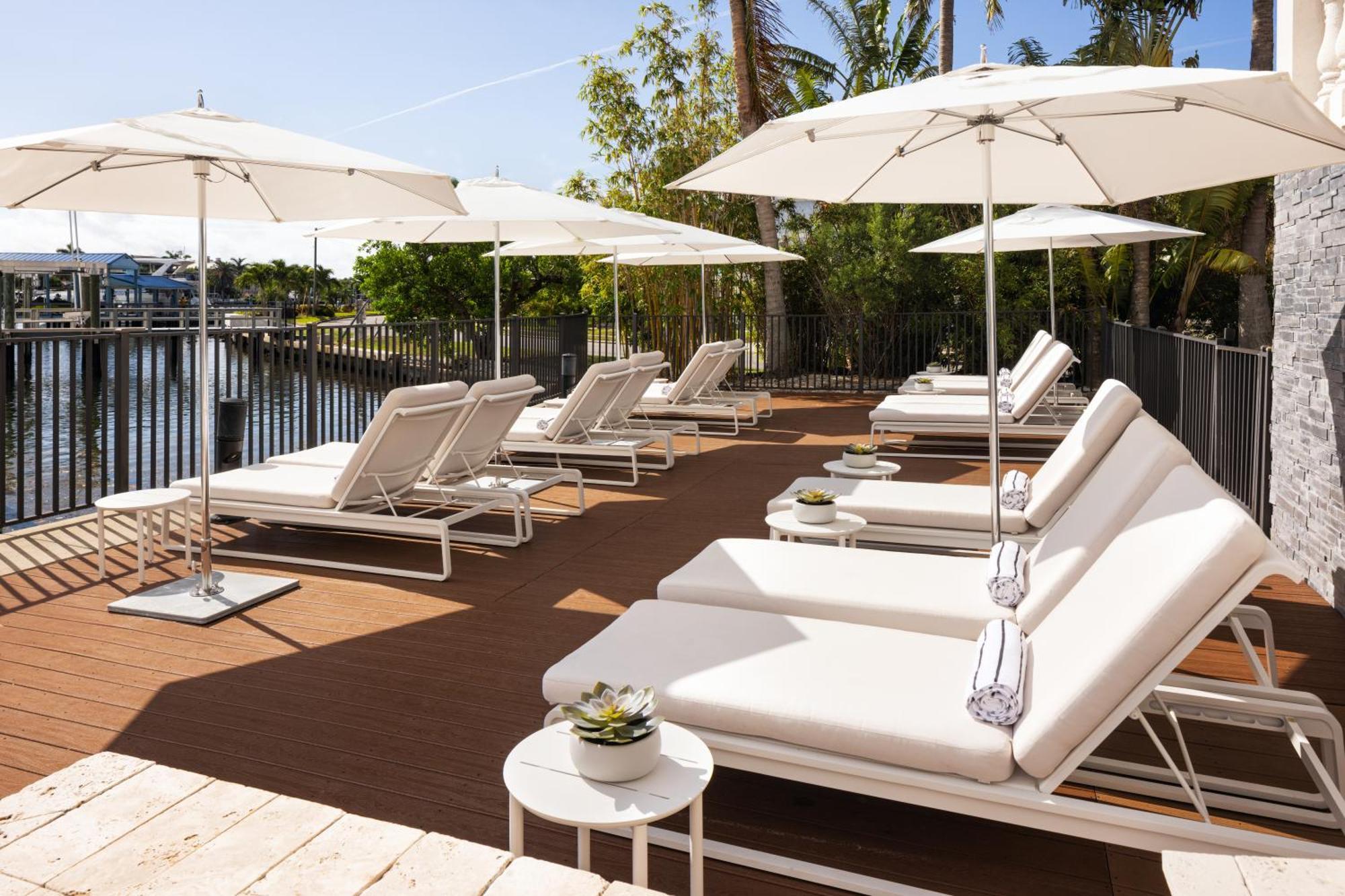 The Hotel Zamora St. Pete Beach Luaran gambar
